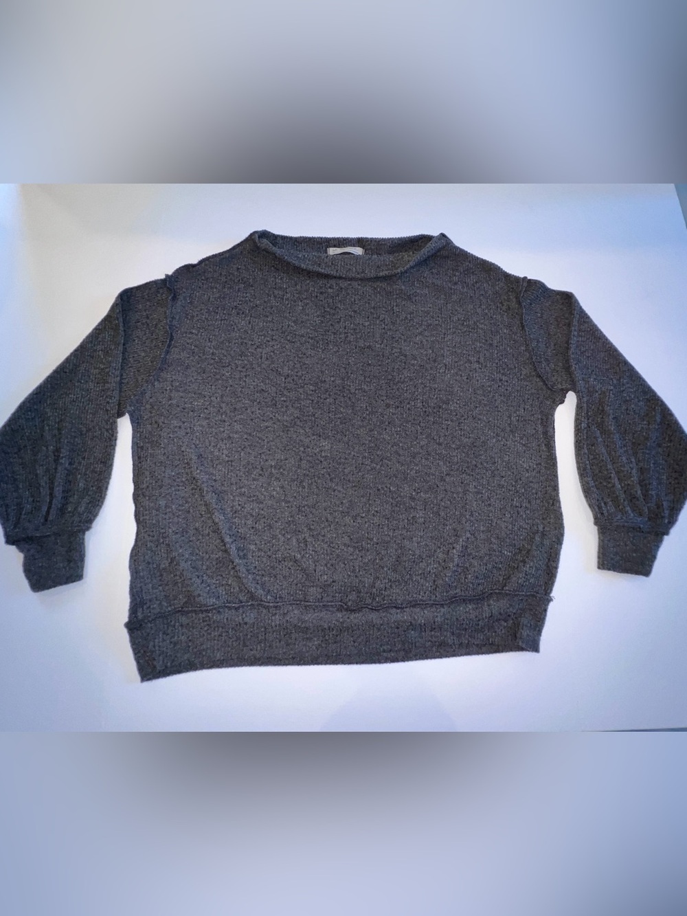 We The Free Heather Gray Long Sleeve Crewneck Top, Small, NWOT